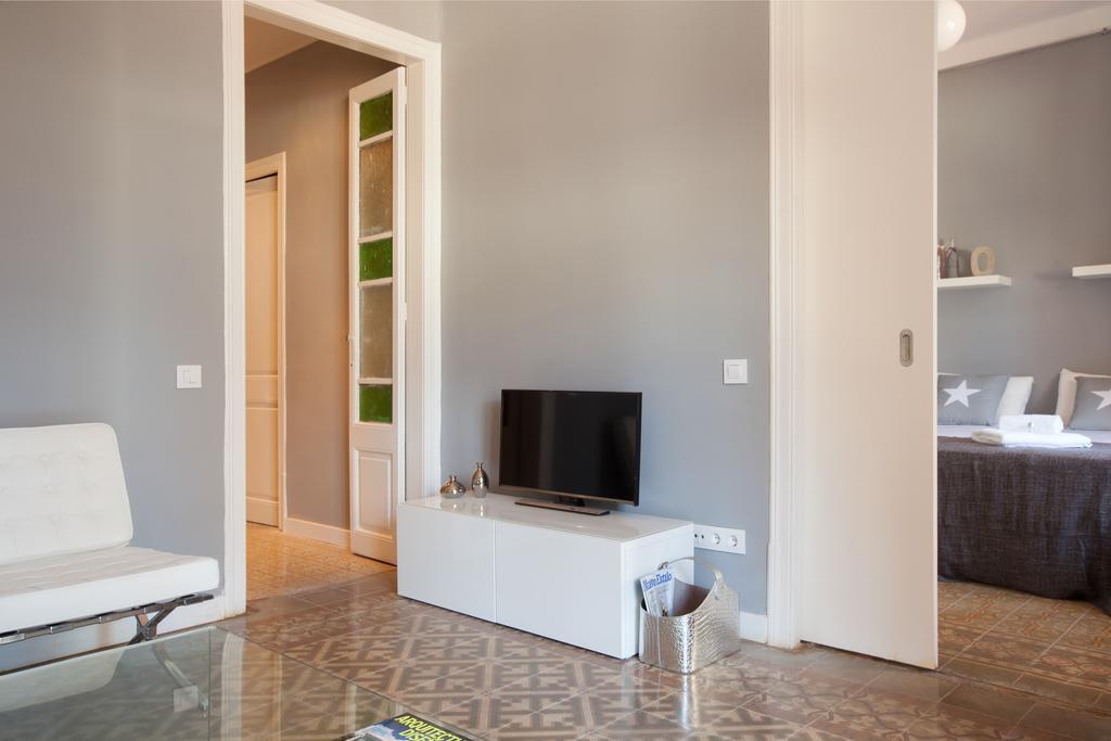 Enjoy Apartments Sofia Barcellona Esterno foto